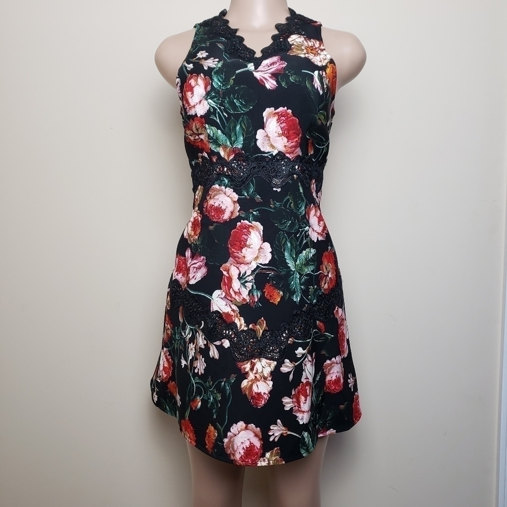 CHELSEA28 Floral Laced Fit & Flare Dress
